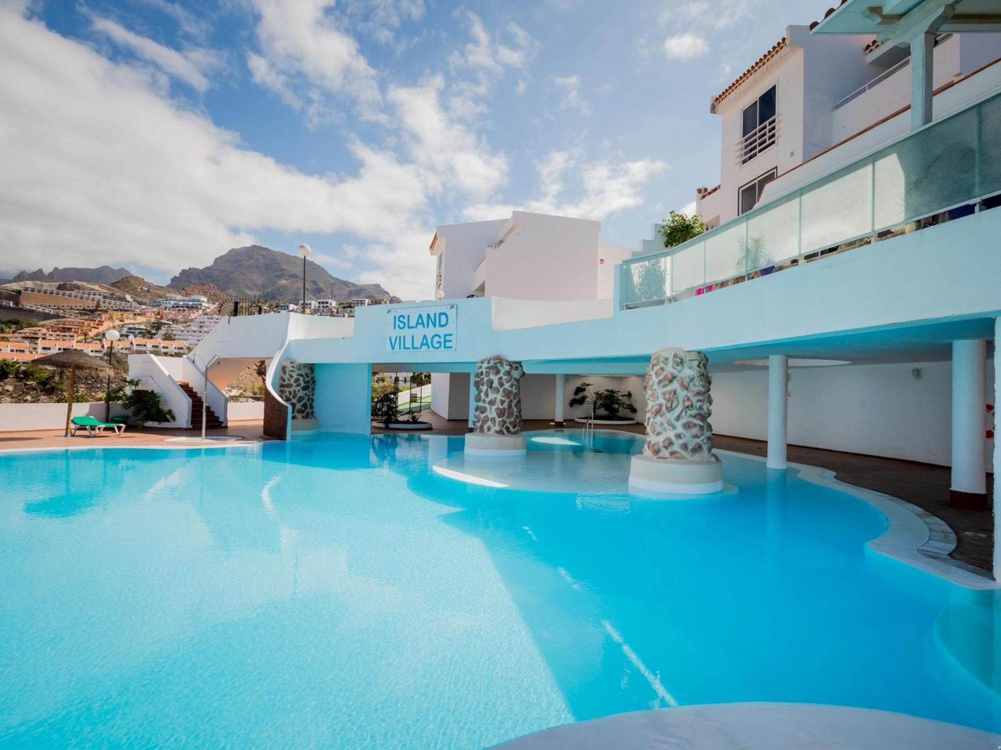 4 Island Village With Wi Fi And Pool アデヘ エクステリア 写真